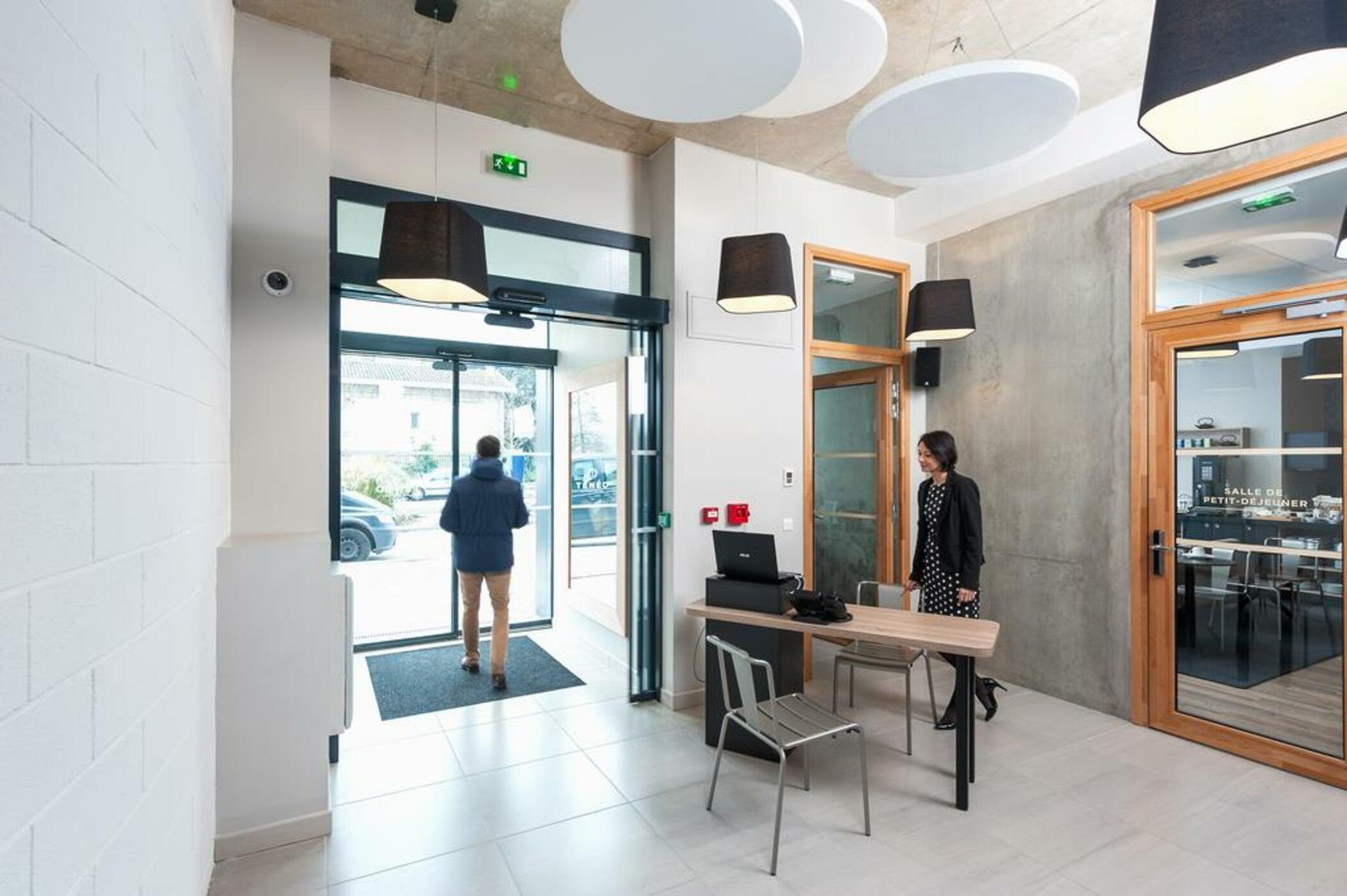 Ténéo Apparthotel Talence Espeleta Exterior foto